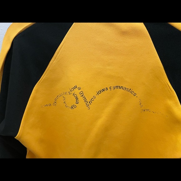 Iowa Gymnastics polyester warm up jacket. - Picture 4 of 4